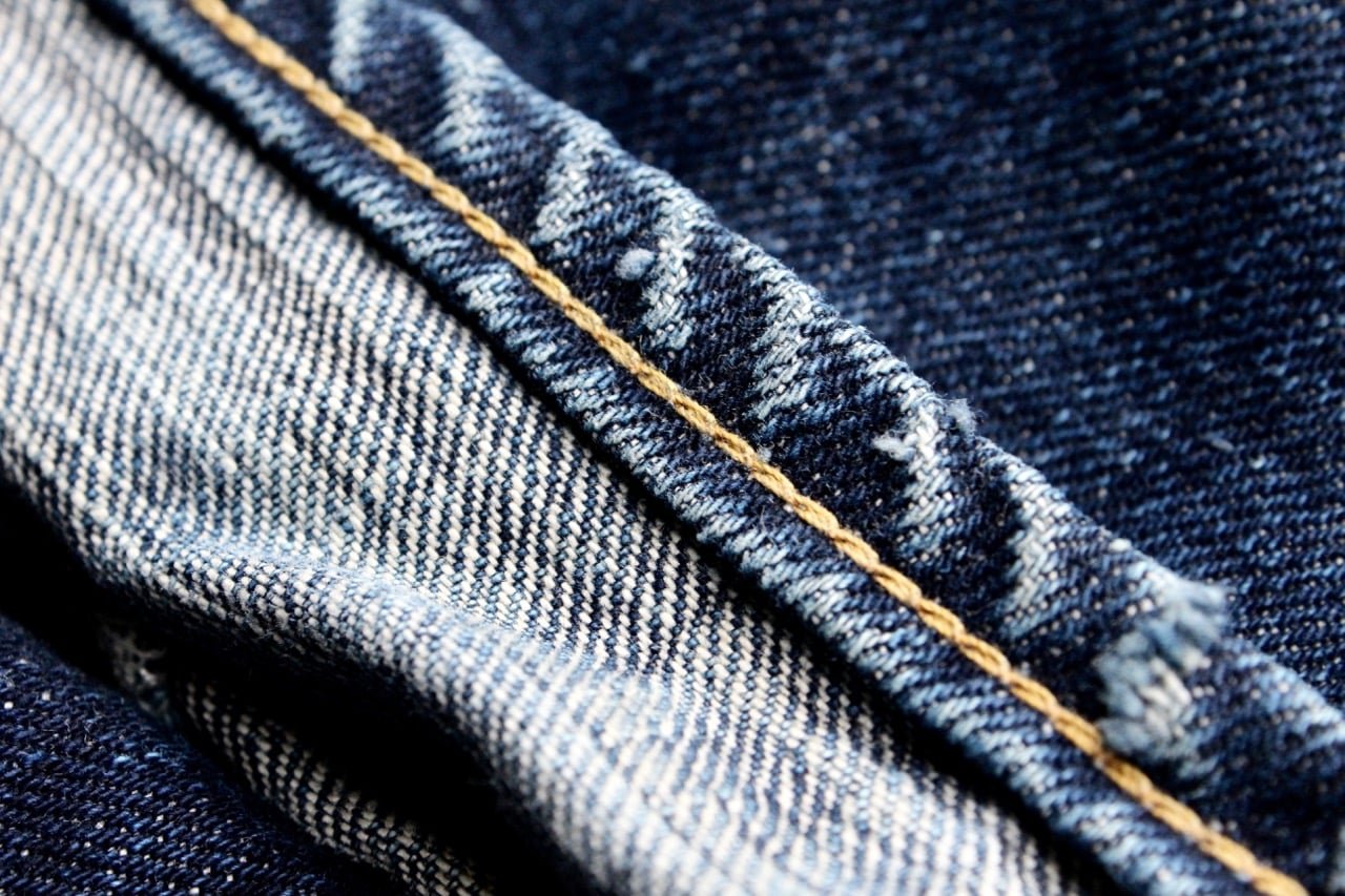 Denim glossary - chain stitched hem