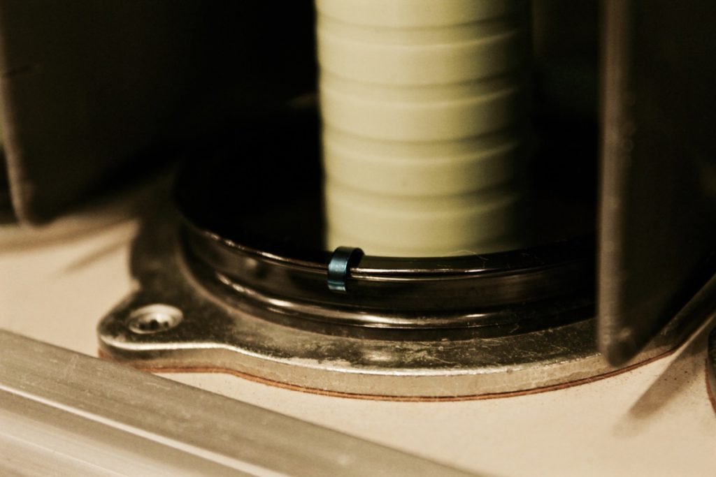 how denim is made, spinning the ring and the ring traveller of ring spinning