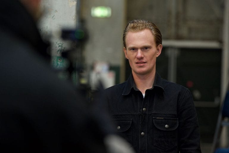 Denimhunters Academy, recording pilot lessons, Thomas in front of camera