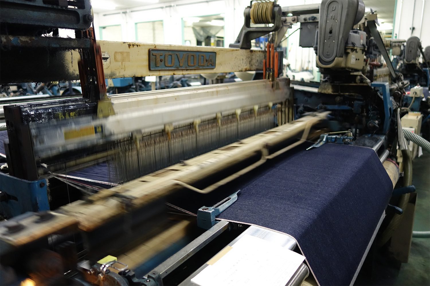 How to Sell Jeans with Storytelling