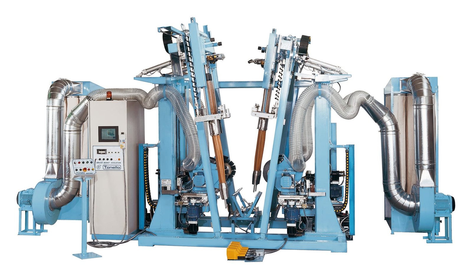 Tonello pre-washed jeans brush robot. © 2017 Tonello - All Rights Reserved.